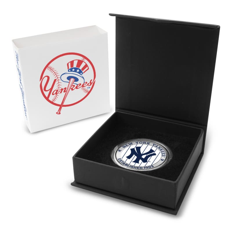 【未開封】MLB New York Yankees 限定ボール 20年前 1 oz Colorized Engravable MLB New York Yankees Silver Round (New w