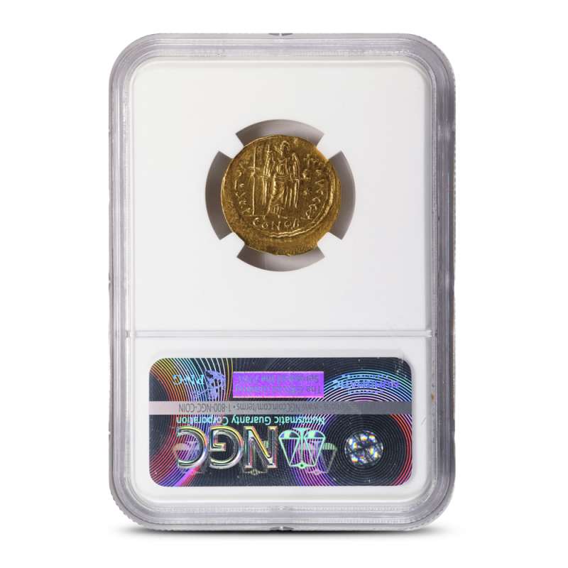 Byzantine Empire Justinian I, AD 527-565 AV Solidus NGC MS l JM